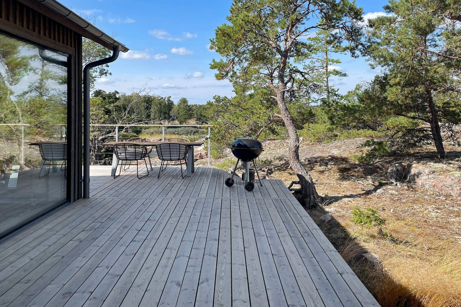Fraaie 8-persoons Safaritent op park in Voorthuizen Veluwe
