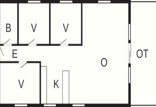 Plantegning af 6-personers feriehus i Store Fuglede, Danmark, med værelser, køkken og opholdsstue.