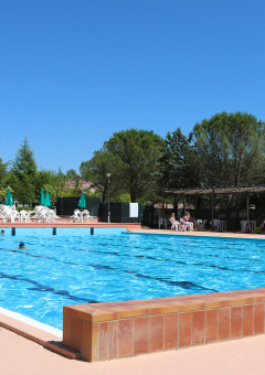 Buitenzwembad - Camping Pian Di Boccio - Villatent - Bevagna, Umbrië, Italië