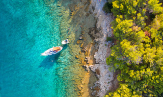 Velero vogelview, Hvar, Croacia