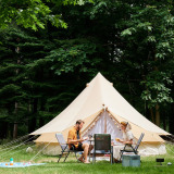 Pärchen mit Zelt - Geardropper - Camping Dieupart - Aywaille, Lüttich, Belgien