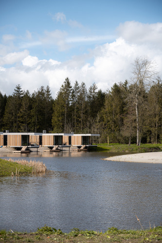 Waterfront accommodations - De Parel - Zeewolde, Flevoland, Netherlands