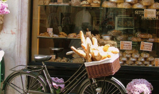 Franse bakkerij - Camping Fargogne - Vodatent - Puygaillard-de-Quercy, Tarn en Garonne, Frankrijk