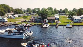 Pontile - Vodatent - Campeggio per sport acquatici tra i Diepen - Blokzijl - Overijssel - Paesi Bassi (1).jpg