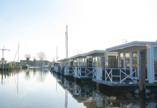 Casas flotantes - Casas flotantes Lemmer - Lemmer, Frisia, Países Bajos