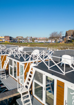 Terrazas en el tejado Casas flotantes - Casas flotantes Lemmer - Lemmer, Frisia, Países Bajos