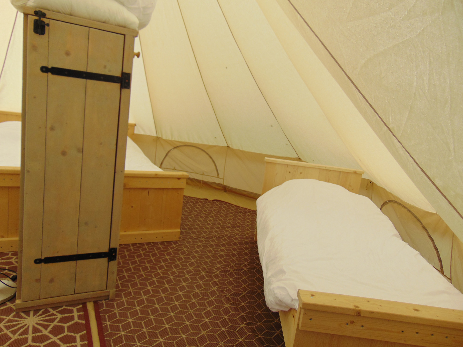 Bell tent 6M met glijbaan