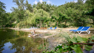 Agua de baño natural - Camping Le Canigou - Villatent - Espira de Conflent, Pirineos, Francia