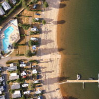Vista general desde arriba - Camping Les Genêts - Villatent - Salles Curan, Occitania, Francia