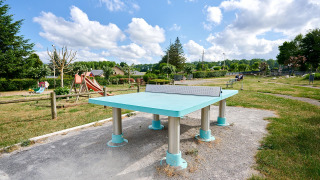 Tenis de mesa - Camping Les Genêts - Villatent - Salles Curan, Occitania, Francia