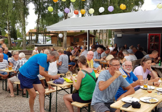 Terrasse extérieure - Camping Elbeling - Vodatent - Bleckede, Basse-Saxe, Allemagne