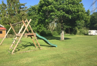 Parque infantil - Camping de Peelweide - Vodatent - Grashoek, Limburgo, Países Bajos