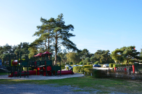 Parque infantil - Vodatent - Camping GT Keiheuvel - Balen - Amberes - Bélgica(1).jpg