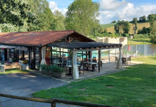 Catering - Camping L_ Etruyere - Vodatent - La Tardière, Pays de la Loire, France