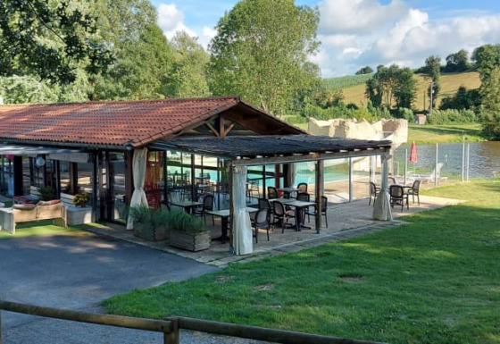Catering - Camping L_ Etruyere - Vodatent - La Tardière, Pays de la Loire, France