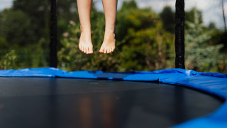 Trampolino - Vodatent - Camping de Zwammenberg - De Moer - Brabante Settentrionale - Paesi Bassi.jpg