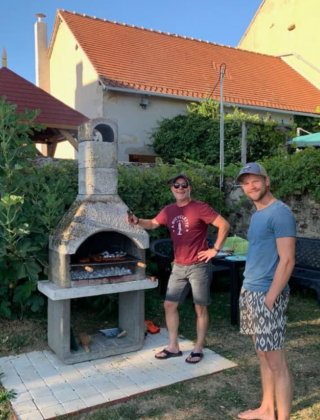 Barbacoa - Minicamping Sous les Cloches - Vodatent - Terjat, Auvernia-Ródano-Alpes, Francia