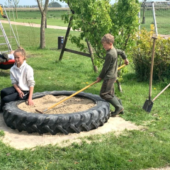 Zonas de juego para niños - Granja-camping Swarthoeve - Vodatent - Wormer, Holanda Septentrional, Países Bajos