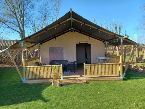 Tienda Safari frontal - Camping de Noorde - Vodatent - Zwartsluis, Overijssel, Países Bajos