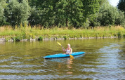 Canoa en el agua - Camping de Oude Rijn - Vodatent - Ter Aar, Holanda Meridional, Países Bajos