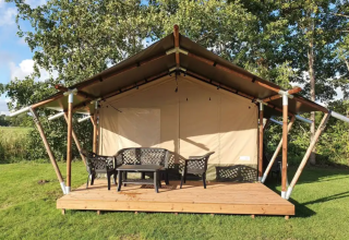 Terrace of safari tent - Camping de Oude Rijn - Vodatent - Ter Aar, South Holland, Netherlands