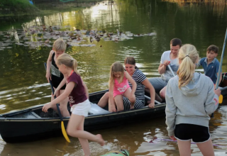 Excursion en bateau - Minicamping Falkenborg - Vodatent - Beltrum, Gelderland, Pays-Bas