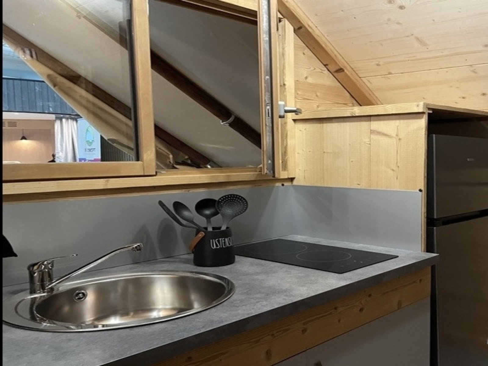 Vision Imperial Hotel