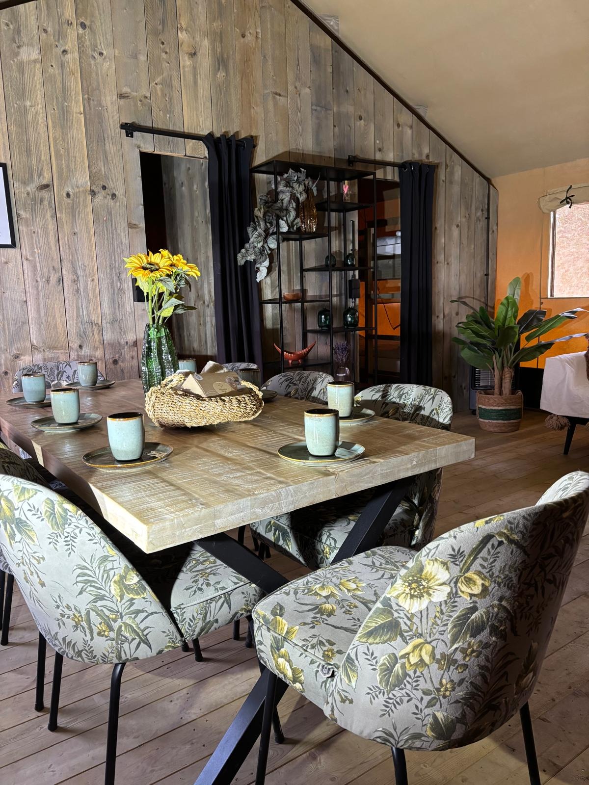 «Glamfield Lodge Deluxe»