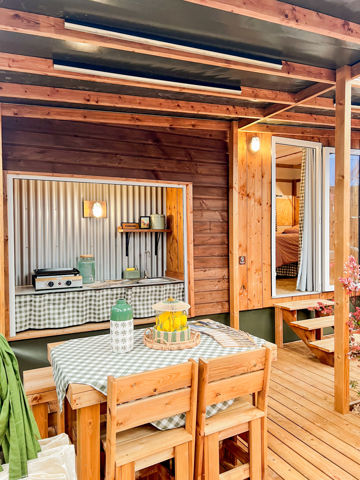 Karlotte Zeezicht Premium