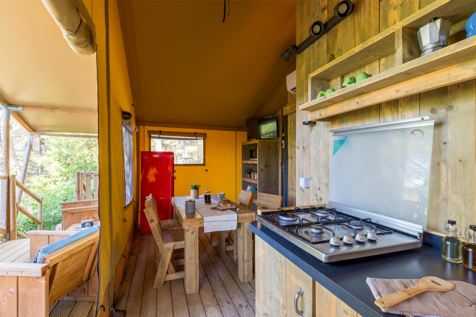 Lodge Country