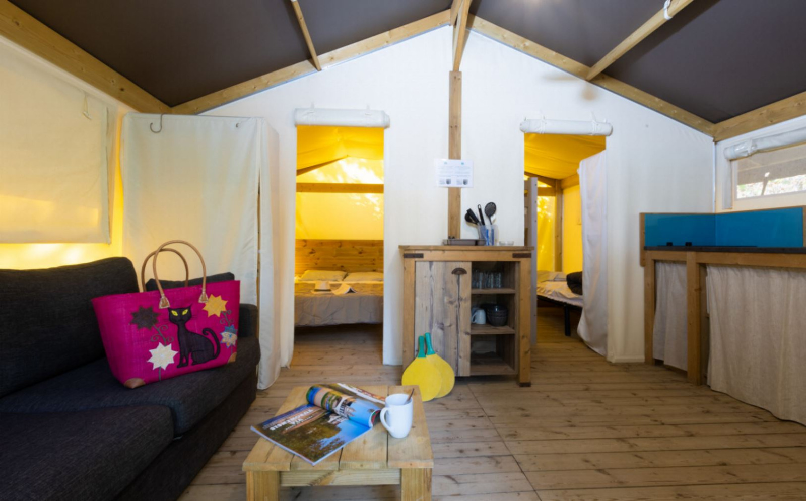 Gemeubileerde Bungalowtent Eden foto 6