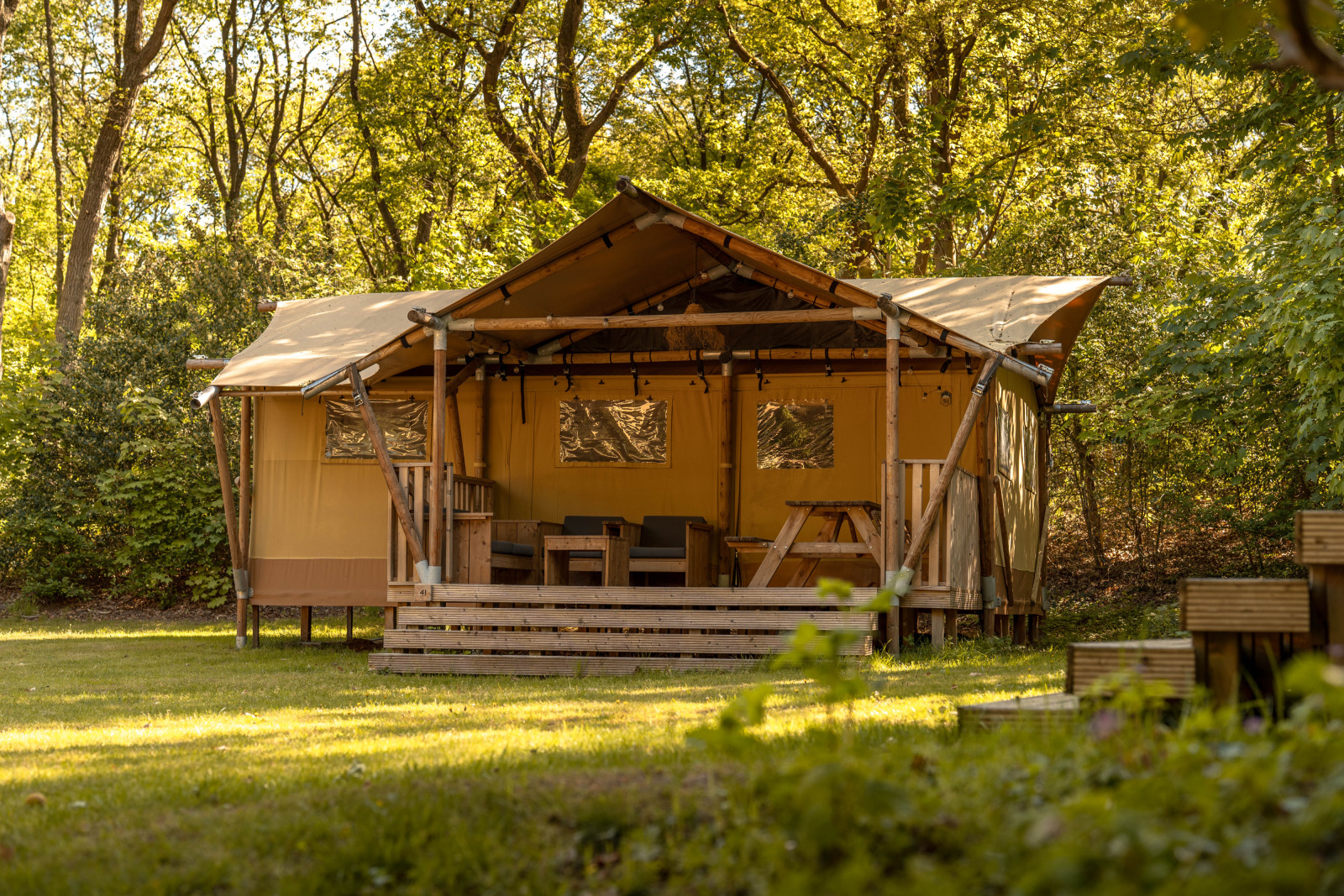 De Heide Tent met Kachel