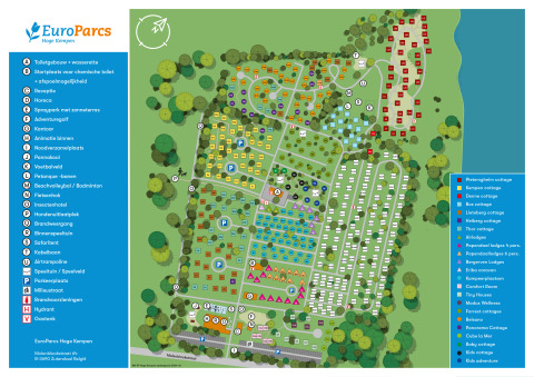 Mapa de EuroParcs Hoge Kempen que muestra cabañas, instalaciones, áreas recreativas y estacionamientos.