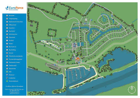 Map of EuroParcs Marina Strandbad showing facilities, walking paths, parking areas, marina and lodges.