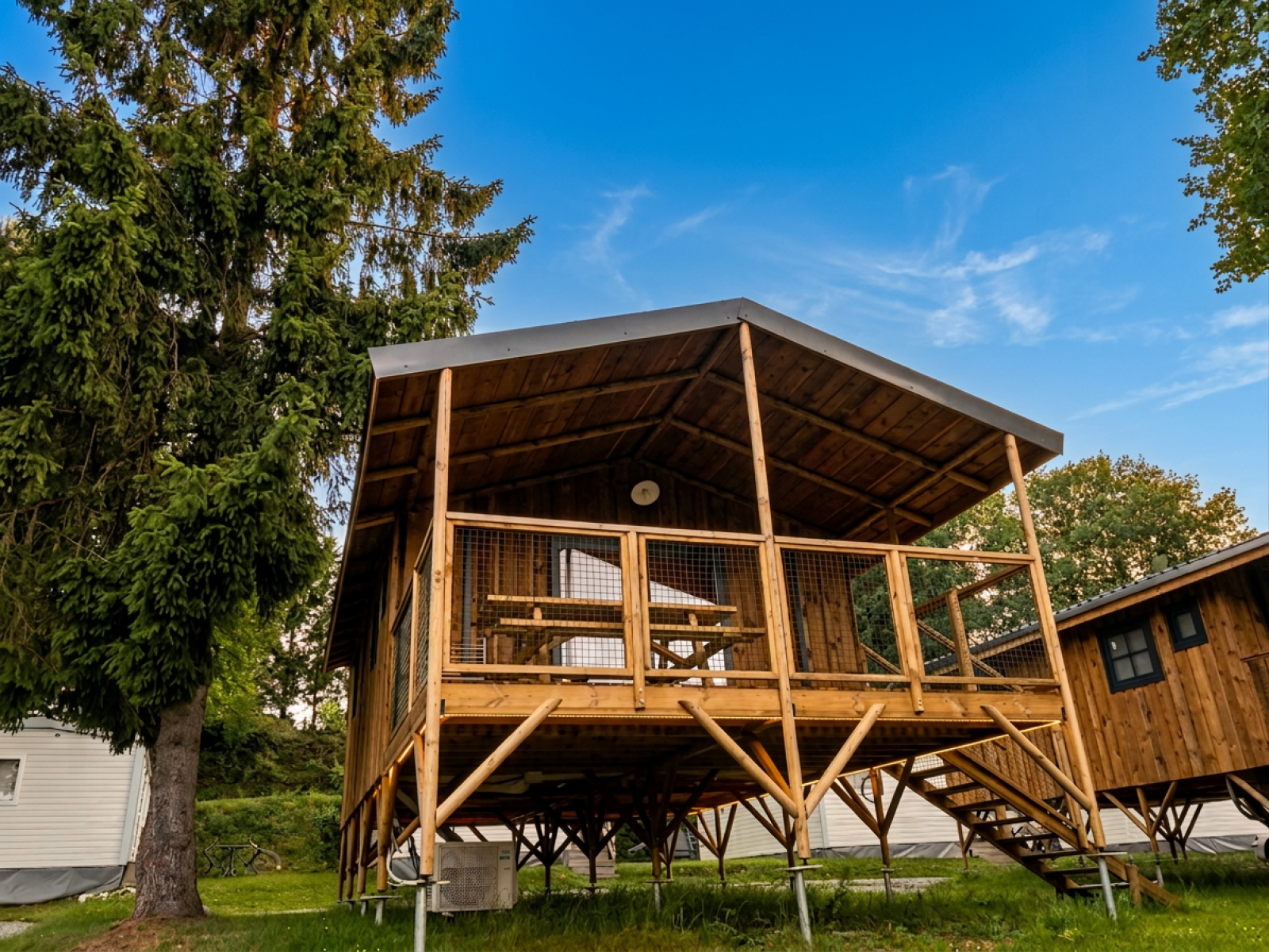 «Capetown lodges»
