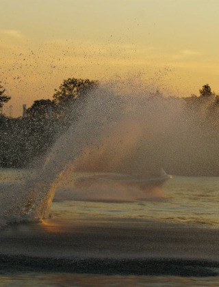 Esquí acuático - Voda-Tent - Camping de Boomgaard - Maaseik - Limburgo Belga - Bélgica