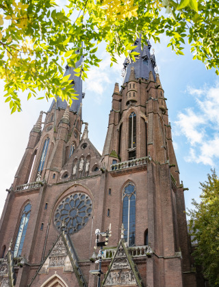 Iglesia en Eindhoven, Brabante Septentrional, Países Bajos