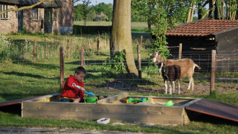 Bac à sable - Vodatent - Vakantiepark de Toffe Peer - Ruinerwold - Drenthe - Pays-Bas