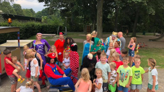 Equipo de animación - Vodatent - Camping de Krabbeplaat - Brielle - Holanda Meridional - Países Bajos