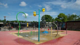 Piscina para niños pequeños - Vodatent - Camping de Krabbeplaat - Brielle - Holanda Meridional - Países Bajos