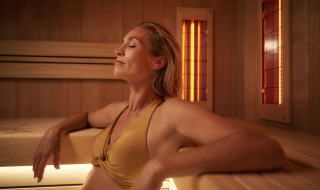 Mujer en sauna, la Weelderik- Hengelo, Gelderland, Países Bajos