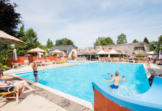 Outdoor swimming pool - Camping Vossenberg - Epe, Gelderland - Netherlands