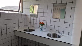 Instalaciones sanitarias - Camping Eefting - Vodatent - Rohel, Frisia, Países Bajos