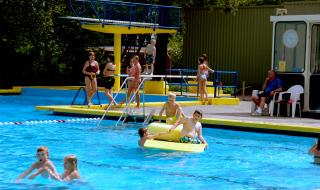 Outdoor swimming pool - Camping de Breede- Warffum - Groningen - Netherlands