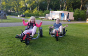 Bambini in go-kart - Camping de Breede- Warffum - Groningen - Paesi Bassi(1)