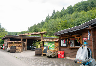 Indgang til restaurant - Camping Bockenauer Schweiz - Vodatent - Bockenau, Rheinland-Pfalz, Tyskland