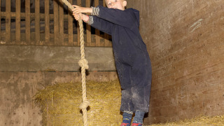 Playing on the farm - Vodatent - Camping de Hinde - Dronten, Flevoland, Netherlands4