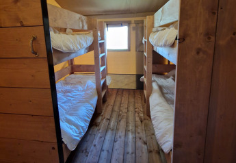 Bunk beds in tent - Mooirust - Leersum, Utrecht, Netherlands