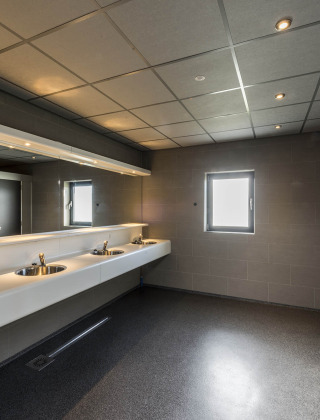 Edificio sanitario - Vodatent - Strandcamping Jagtveld - _s Gravenzande, Holanda Meridional, Países Bajos