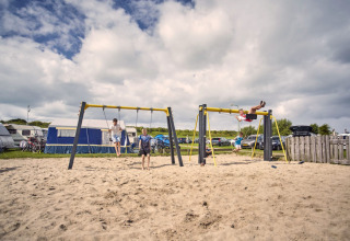 Balançoires - Vodatent - Strandcamping Jagtveld - _s Gravenzande, Hollande-Méridionale, Pays-Bas